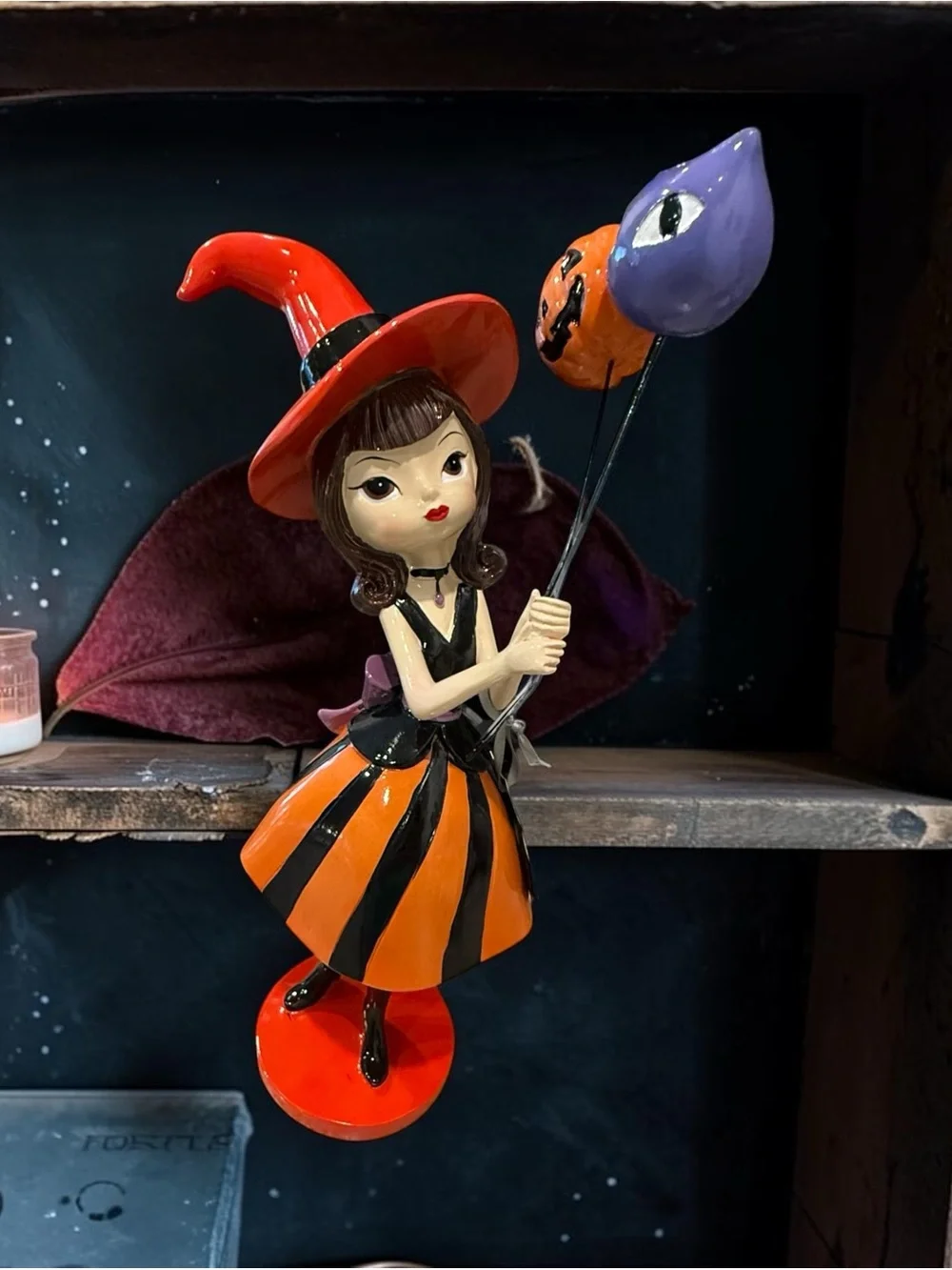 Bella luxx Halloween Witch Figurine halloween decor - Orange & Black